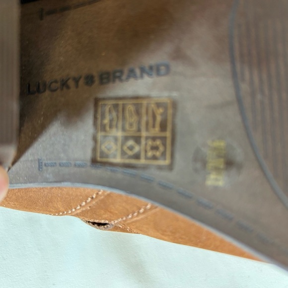 LUCKY BRAND Sz 9.5 Vennia Slip-On Almond Toe Stacked Heel Suede Booties NEW - Picture 9 of 10